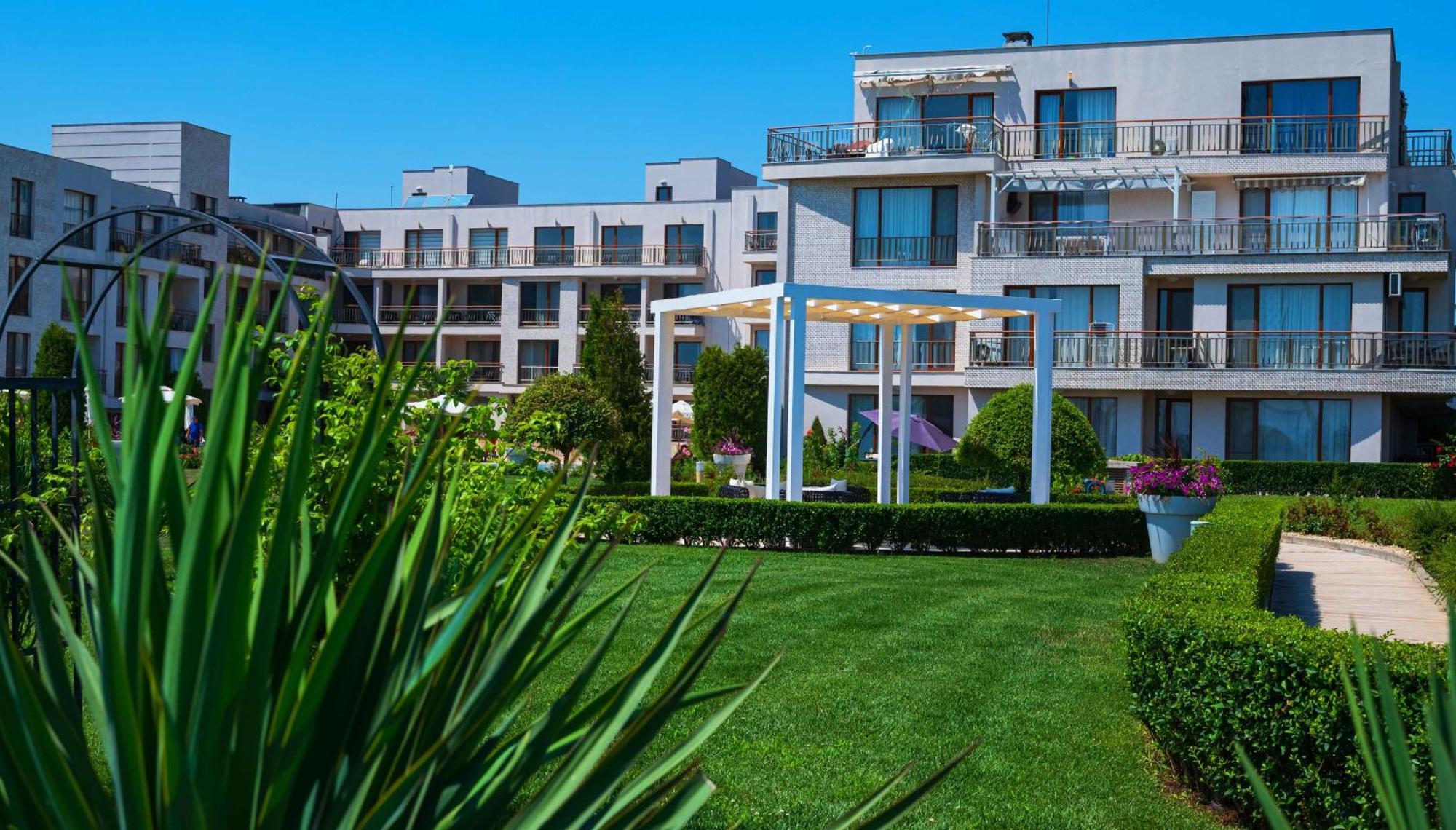 June One Bedroom Sea View Apartment Diamond Beach Resort Sarafovo Dış mekan fotoğraf